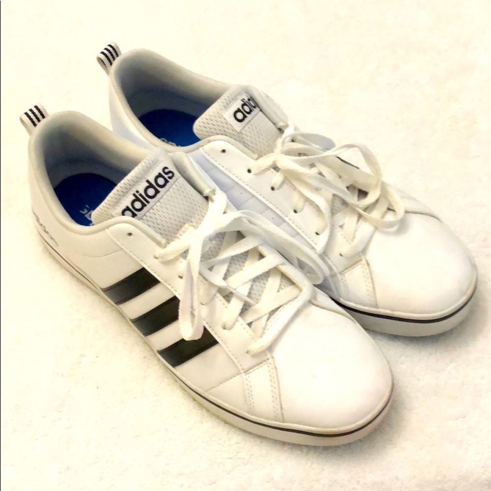 Adidas sneaker worn twice